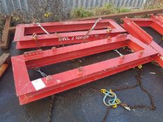 2 NO OF 2 TONNE LIFTING FRAMES 2.5M X 0.5M C.W 4 LEG CHAIN ASSEMBLY
