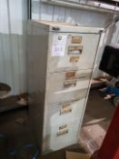 CABINET OF LASHING ACCESSORIES IE CLAWS / HOOKS