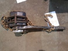 1.5 TONNE 1.5M HEIGHT OF LIFT LEVER HOIST