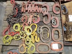 PALLET OF CHAIN COMPONENTS