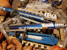 4 no of Genie Superhoists