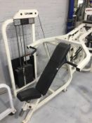Life Fitness Incline Chest Press