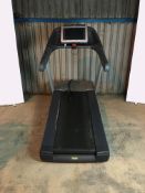 technogym 700e treadmill