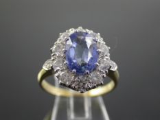 A Beautiful Vintage 1.2ct Diamond & Sapphire 18ct Gold Ring