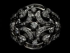 Art Deco 18 Carat White Gold & 1.5 Carat Diamonds Ring