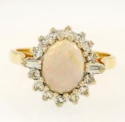 Vintage 18Carat Yellow Gold Opal & Diamond Halo Cluster Ring (Size O)
