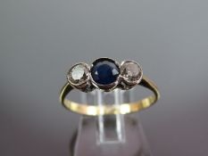 Beautiful Art Deco 18ct Gold 50pt Sapphire & 40pt Diamond Trilogy Ring C.1930