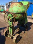 Towable Heavy Duty Cement Mixer