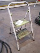 2 Step Ladder