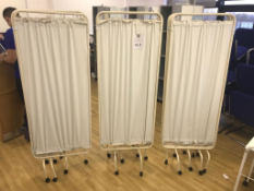 3x White Medical Screen