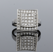 18ct White Gold Pave Diamond Cluster Ring