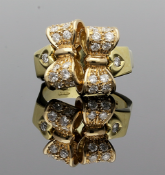 Vintage 18ct Yellow/ Rose Gold Diamond Bow Cluster Ring