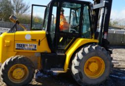 JCB 926- Rough Terrain Forklift