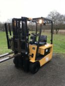 Cat Forklift Electric