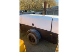 Ingersoll rand G-60 60kva Road tow generator