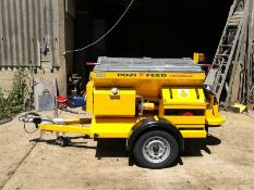 Gritting Salt Spreading Trailer Vale Pozzi Feed