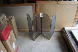 3 fold fireguard