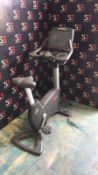 Life Fitness 95C Engage Upright Bike