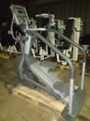Life Fitness Summit Trainer