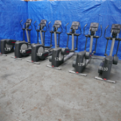 Life Fitness Integrity Series Cross Trainer