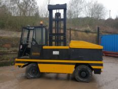 Lansing Henley 5 Ton Sideloader