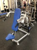 Cybex Plate loaded shoulder Press