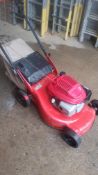 Briggs & Straton Lawn Mower