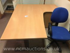 ** NO RESERVE ** Office desk with side cabinet