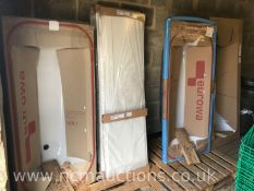 ** NO RESERVE **Baths and Panels