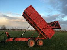 Tipping trailer 8 or 10 Tonne