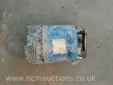 Submersible pump