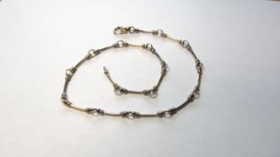 9ct Yellow and White Gold 16