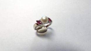 14ct White Gold Cultured Pearl & Ruby Dress Ring