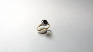 18ct Yellow Gold Diamond & Sapphire Cluster Ring