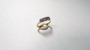 18ct Yellow Gold Diamond 3 Stone Ring
