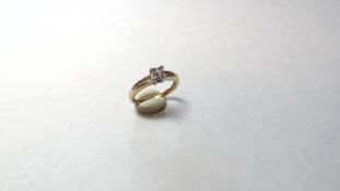 18ct Yellow Gold Diamond Cluster Ring