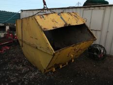 Enclosed Rubbish Waste Skip