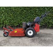 Toro Commercial Pedestrian 32