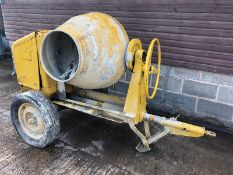 Maxi Mix Towable Diesel Cement Mixer