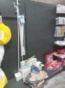 Balloon arch kit with poles and dishes