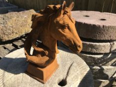 RUSTY HEAVY CAST IRON HORSE HEAD