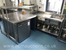 Stainless Steel Serving Counter With Sink