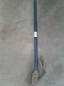 Pipe chain wrench