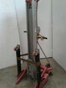 Material lift 450 kg max