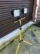 Faithfull Halogen twin tripod site lamp