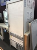 Lockable Pull Down Concertina Williams Fridge ZERO RESERVE