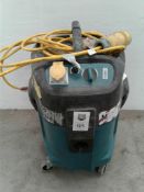 Makita industrial vacuum cleaner 110 V 32amp