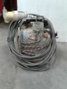 Submersible pump