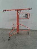 Plaster board lifter