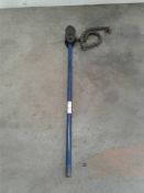 Wrench chain clamp